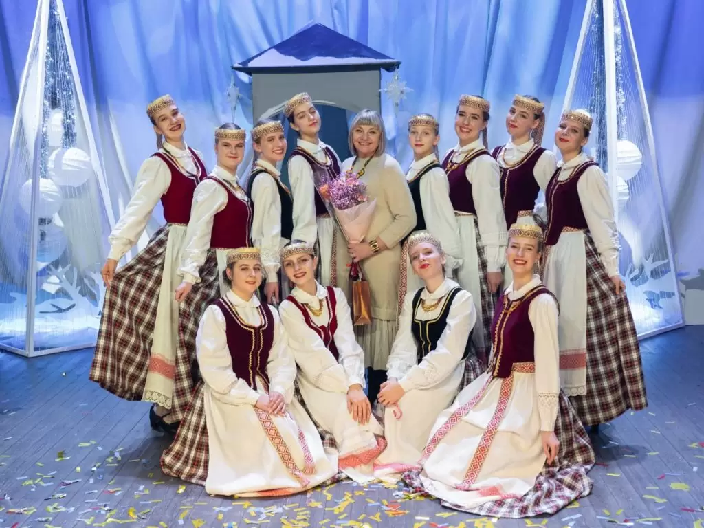 Klasikinio šokio studija